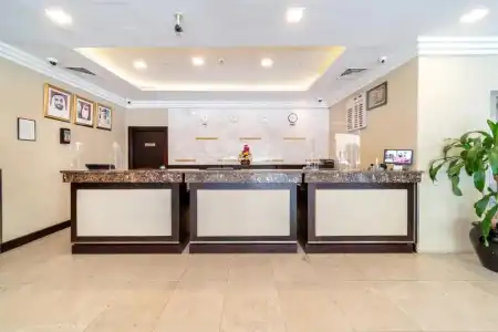 Star Metro Deira Apartments - 1