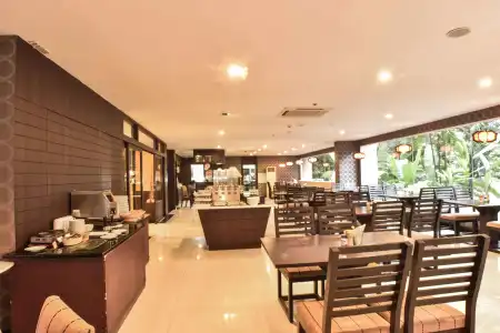 Boss Suites Nana - 15