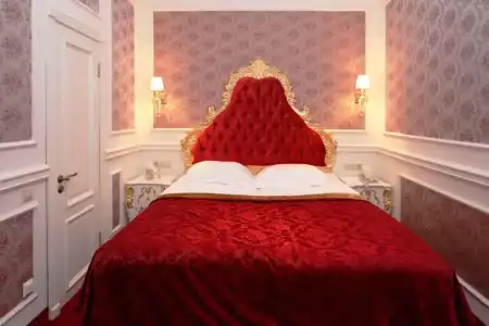 Royal Grand - 24