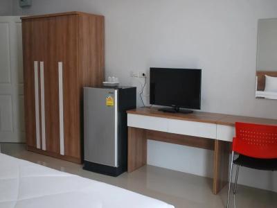 M Place - 17