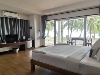 Siam Beach Resort - 2