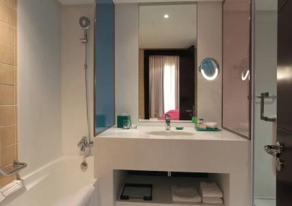 Ramada & Suites by Wyndham Dubai JBR - 32