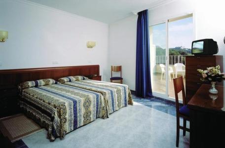 Clipper Affiliated by Fergus - 21