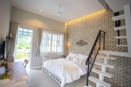 Breeze Hill Resort - 3