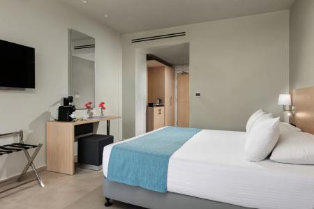 Mayfair  Gardens - 2