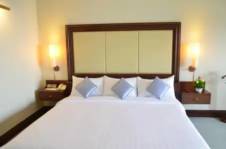 Cambodiana - 5