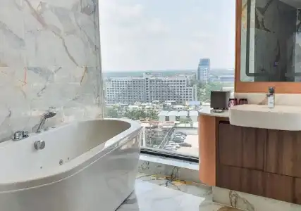 Valia Bangkok Sukhumvit - 102