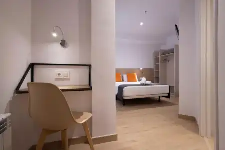 Hostal Sans - 28