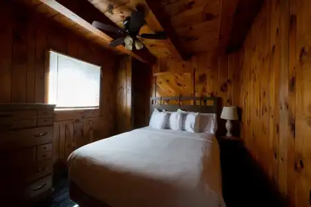 Depe Dene Lakeside Resort - 344
