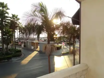 Balboa Inn, On the Beach - 37