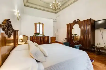 Affreschi Su Roma B & B - 53