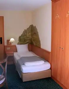 Grichting & Serviced Apartments - 60