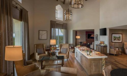Signia by Hilton La Cantera Resort & Spa - 5