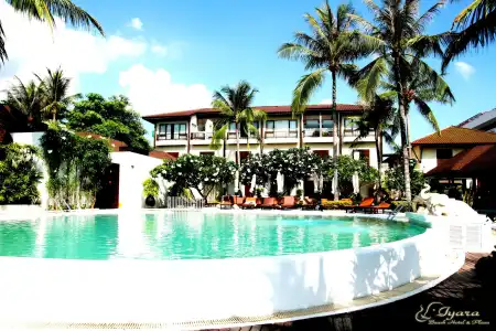 Iyara Beach & Plaza - 14