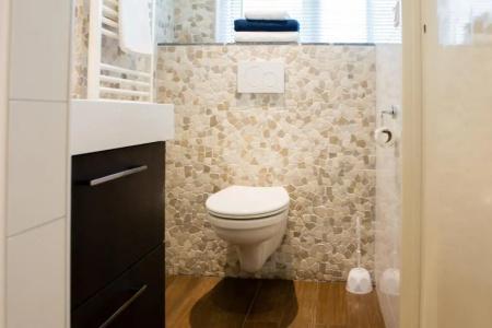 Villa Suisse Bed & Breakfast - 7
