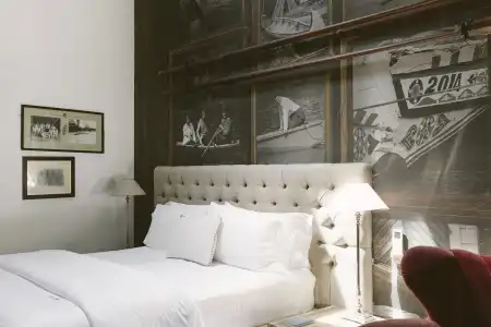 Aethos Milan - 4