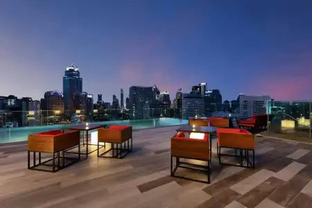 Novotel Bangkok Sukhumvit 4 - 24