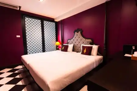 Violet Tower at Khaosan Palace - 45