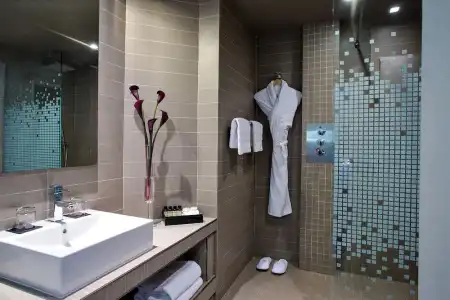 FirstName Toulouse, part of JdV by Hyatt - 55