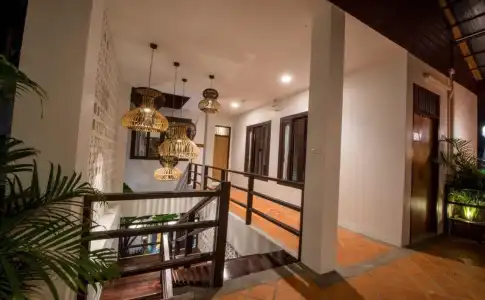 Zan Pla Nade Guesthouse - 12