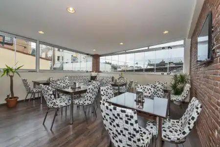 Invictum Residence Apartment - 11