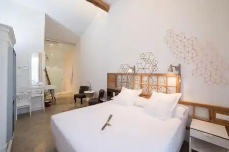 Madinat - 124