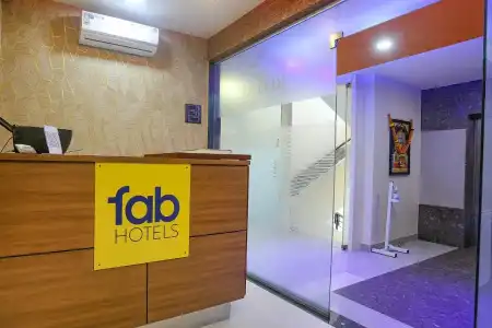 FabRoyal International - 1