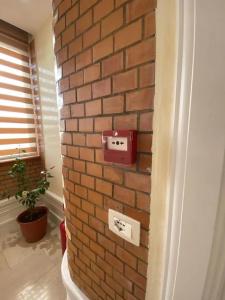 The Red Bricks - 28