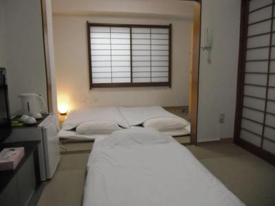 Shin Okubo Sekitei - 18