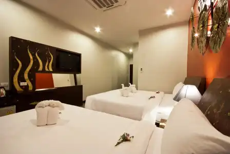 YouDee Patong (formerly Meir Jarr) - 4