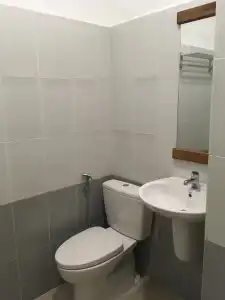 The Alley Hostel - 8