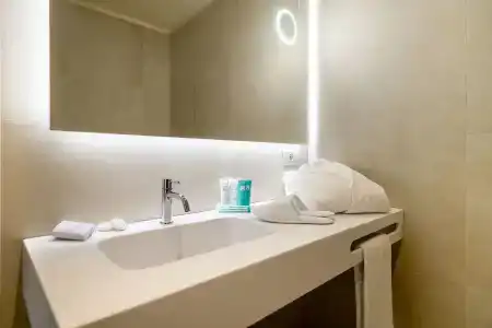 Palace Lido & Suites - 7