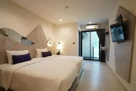 Spittze Pratunam - 2