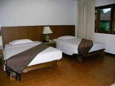 Sailom Resort Bangsaphan - 11