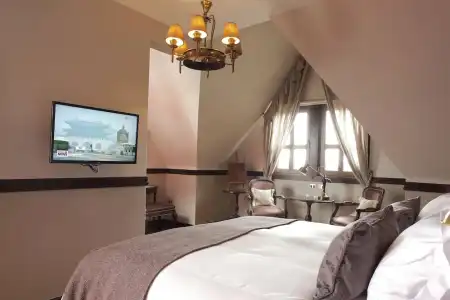 Boutique Castillo Rojo - 206