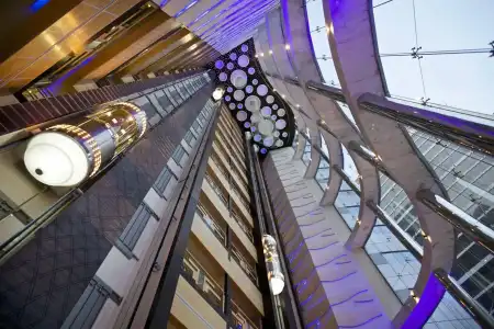 DoubleTree by Hilton & Residences Dubai Al Barsha - 27