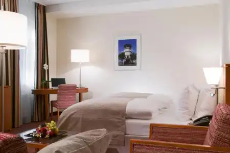 Mercure Düsseldorf City Center - 77