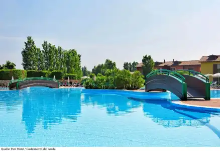 Parc - 16