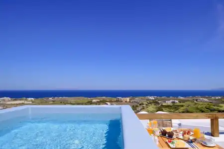 Este Luxury Suites - 46