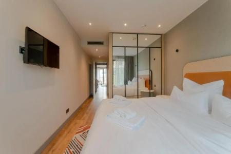 Fourty Three Luxury Serviced Apartments - 56