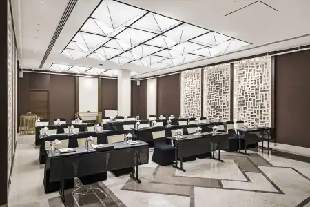 Radisson Blu & Suites GRT Chennai - 22