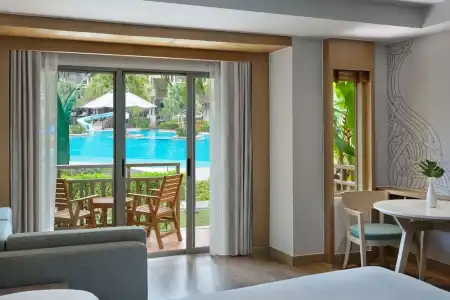 Phuket Marriott Resort & Spa, Merlin Beach - 70