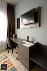 Atos Otel - 24