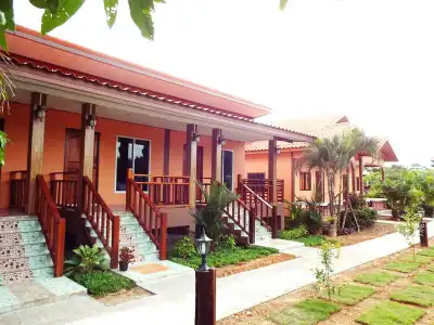 Lanta Riviera Villa Resort - 0