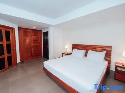 Cambodian Country Club - 94