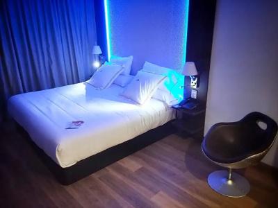 MB Boutique - Adult Recommended - - 43