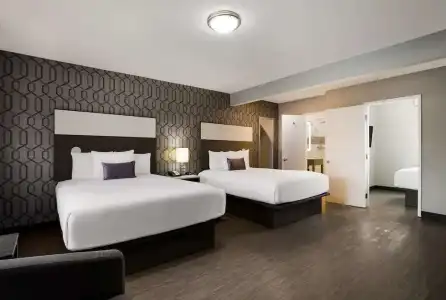 Sunset West, SureStay Collection by Best Western - 65
