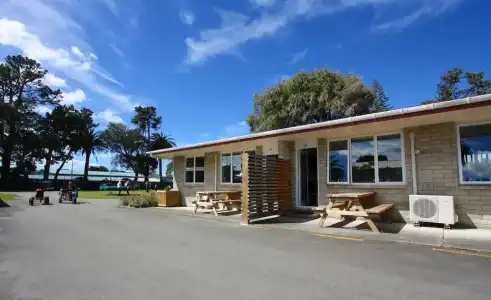 Waikanae Beach TOP 10 Holiday Park - 54