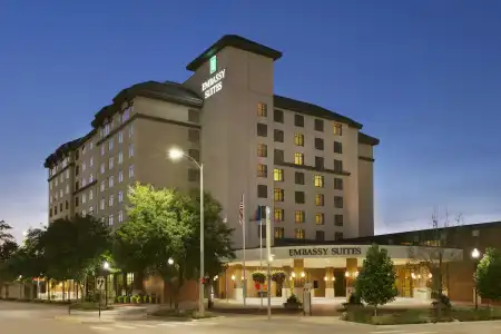 Embassy Suites Lincoln - 0