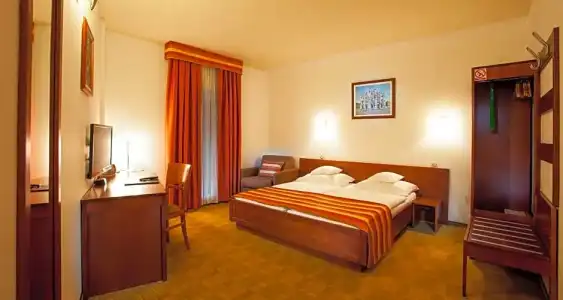 Best Western Airport Stella - 57